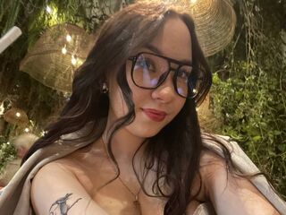 naughty camwhore MeganBrowl