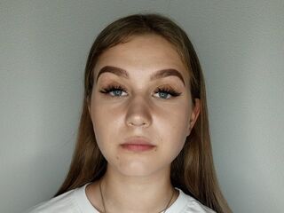 camgirl showing tits MeganPerson