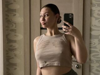 camgirl playing with sex toy MelliWids