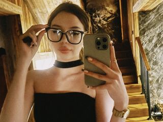 girl topless chat MiaForester