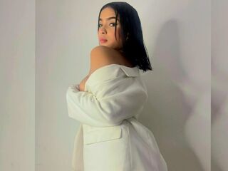 free live webcam MiaNumi