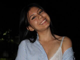 beautiful webcam girl MiaSauvage