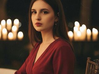 naughty cam girl masturbating with dildo MichelineQuicksa