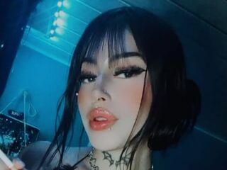 beautiful webcam girl MillyBell