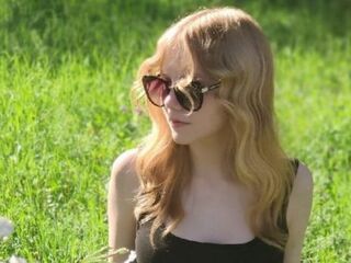 camgirl webcam picture MirianTippett