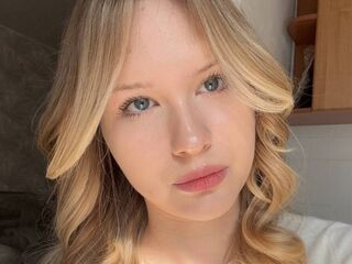 sexy live cam girl NanceyMonteverde