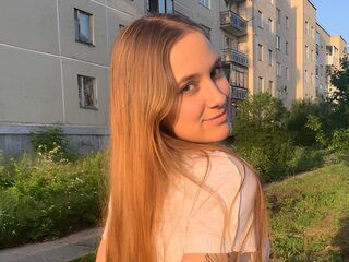 fingering girl NatashaBoom