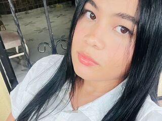 camwhore picture NayelisMcalister