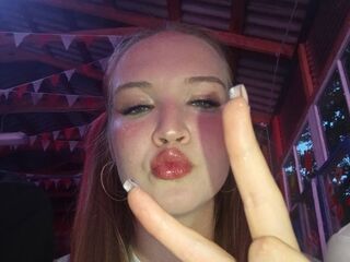 striptease cam NelleCauthorne
