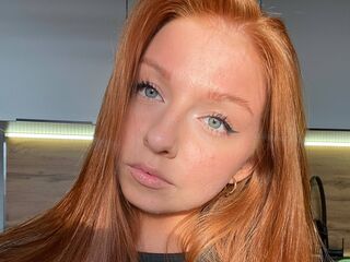 cam girl livecam NicoleTatako