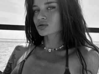 naughty cam bitch OliviaMazu