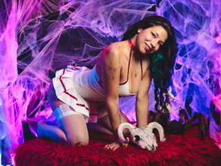 hot cam girl fingering PaulinaJaece