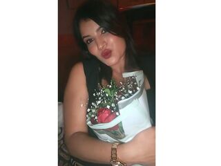 sexcam show PriyaTiwari