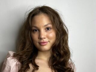 camgirl sexchat RegenaCrichlow