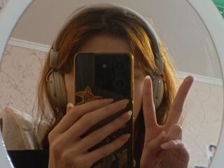 naked webcam girl photo RenataLaughner