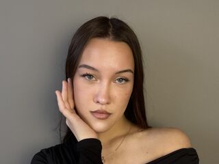 sexy webcamgirl RosannShrier