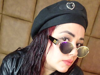 webcamgirl chat SandyGuzman