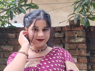 adult webcam SaraAlisk