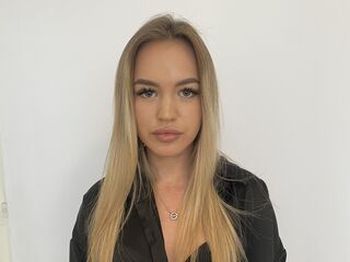 cam slut SelenaDepaoli