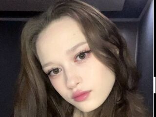 live webcam model ShariCasbeer