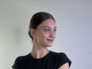 nude webcam girl picture SharikaWigington