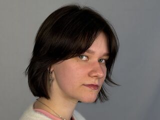 chat room webcam ShiraTorstrick