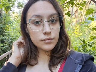 naughty camgirl masturbating with vibrator ShontaBernosky