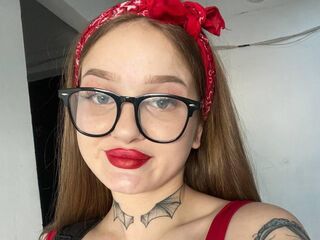 camslut fingering pussy SiennaBoo