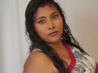 nude camgirl pic SiryenayHill