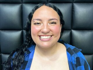 free adultcam Skyblack