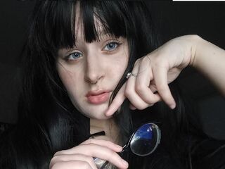 sexy camgirl SonyaDew