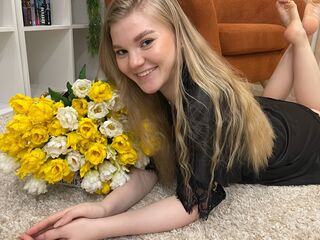 naughty cam girl masturbating with dildo TastyNika