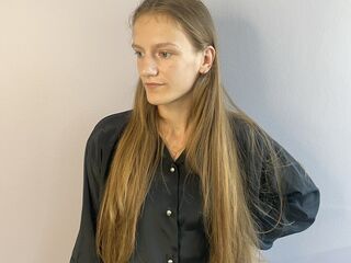 free webcam picture TatumNeild