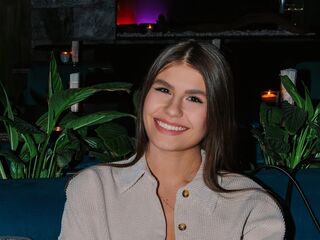 live teaser webcam TiaBeumer