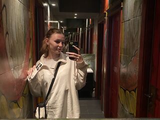 camgirl sex photo ToriDanceer