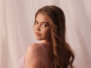 jasmin naked TowandaFerard