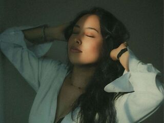 free webcam chat room ValerieAlfayet