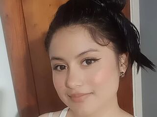 hot cam girl masturbating with vibrator ValerieSierra