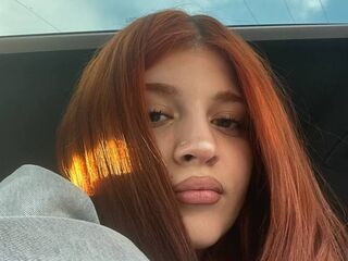girl webcam show VelmaraJoy