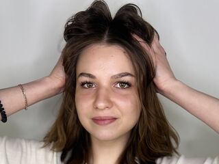 naked girl with webcam fingering pussy VicentaVeshedsky