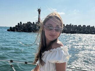 chatwhore YaekoBrowers