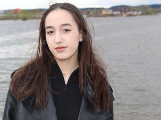 hot sex web cam YukoTackes