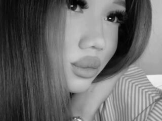 webcamgirl chat ZellaRessler