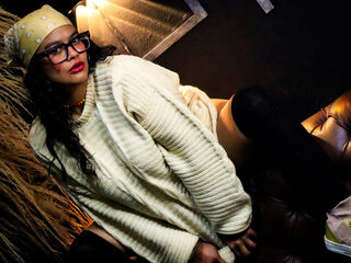 Kinky webcam ZiaNoir