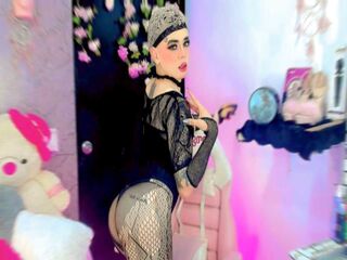 SissyAisha